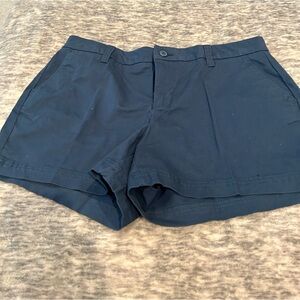 NWT Magellan 4inch inseam Women’s Size 8  Shorts